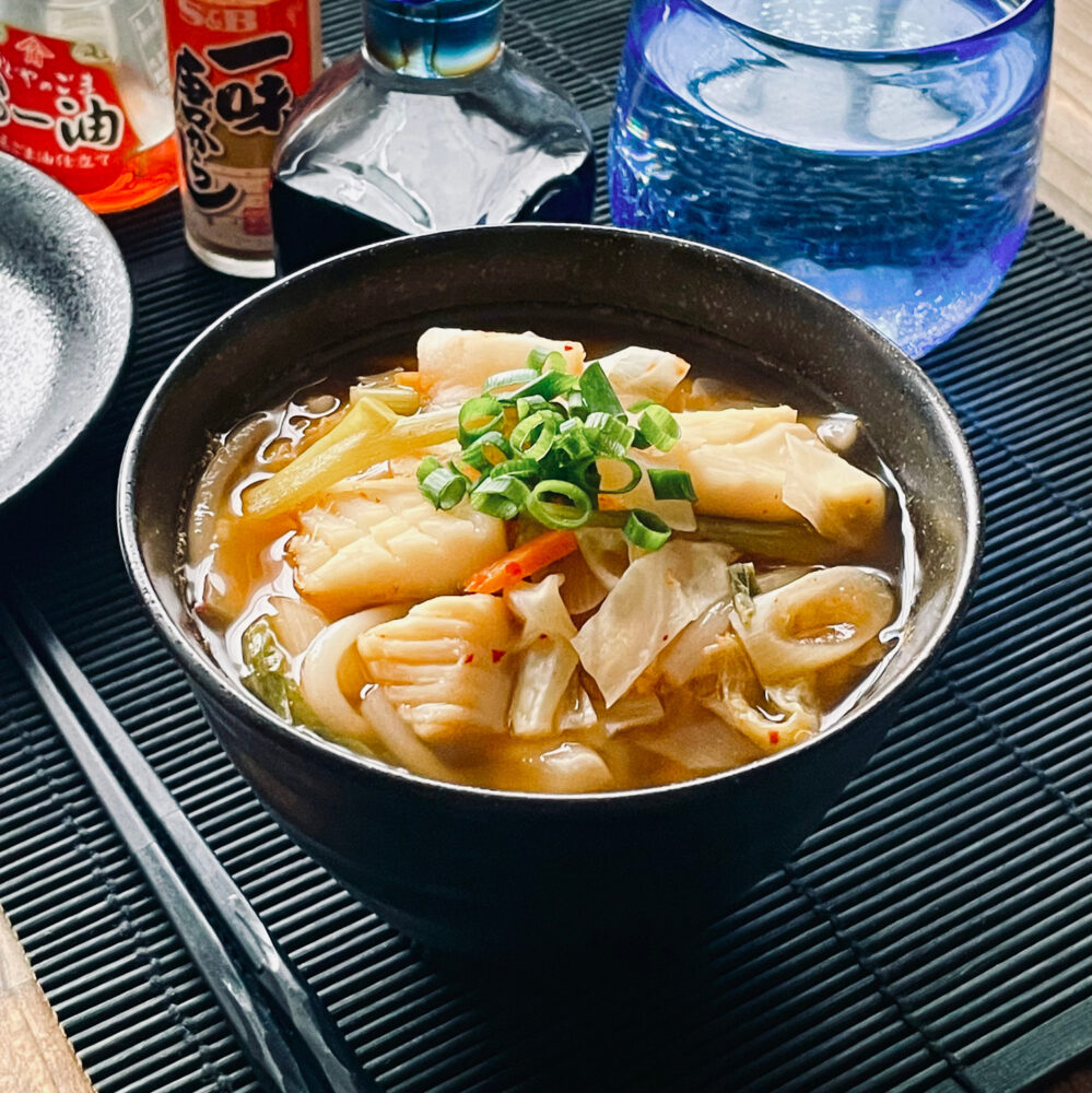 野菜たっぷりの海鮮風キムチうどん