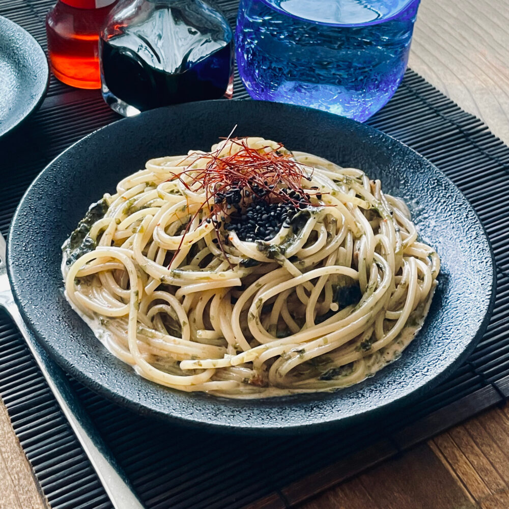 韓国海苔と食べラーのクリームパスタ