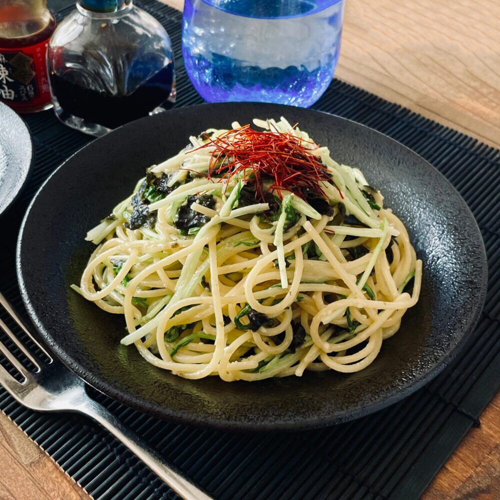 水菜と韓国海苔の味噌マヨパスタ