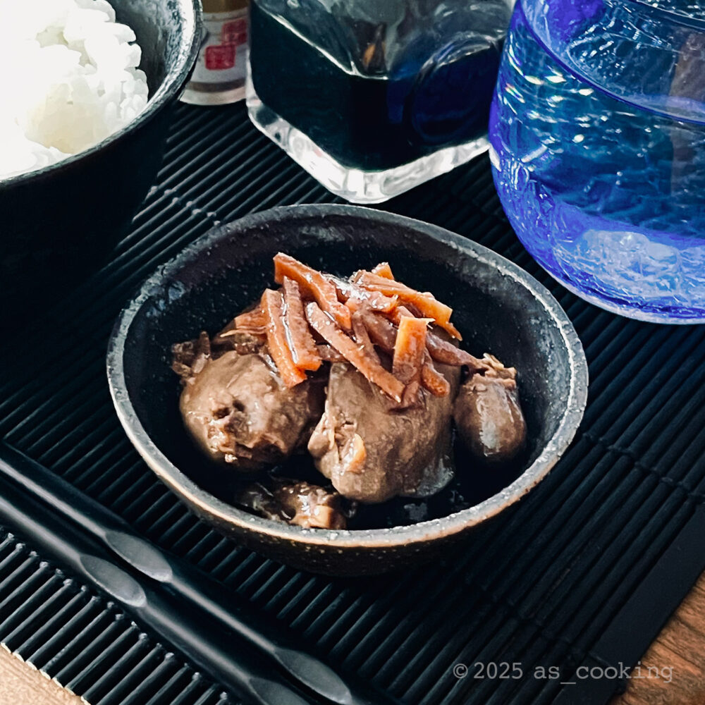 ごま油香る鶏レバーの甘辛煮