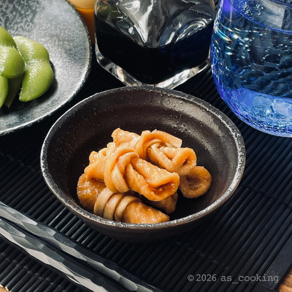 完成したからし巻きを器に盛り付けた写真